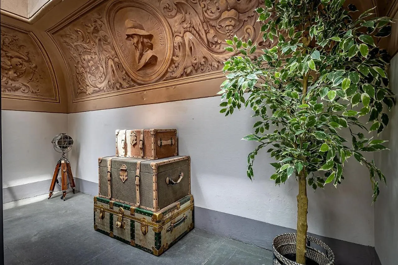 Martelli 6 Suite & Apartments Florence
