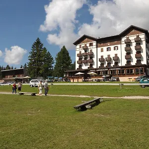 Lavaredo 3*, Misurina Italië