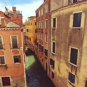 Mansarda Querini Apartamento Venecia