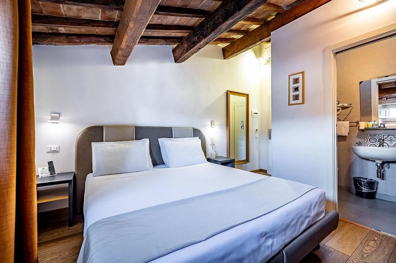 *** Bed and breakfast Martelli 6 Suite & Apartments Florencia Italia