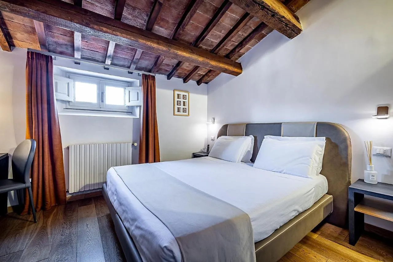 Martelli 6 Suite & Apartments Florencia Bed and breakfast